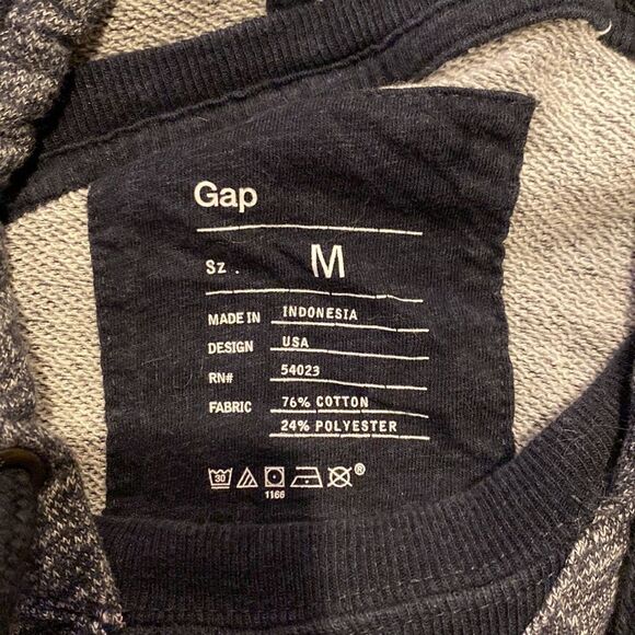 Gap Medium Hoodie Sweater Pockets Drawstring - Picture 5 of 6